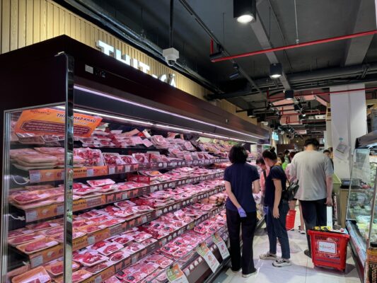Nhập khẩu thịt tăng mạnh cả về lượng và trị giá